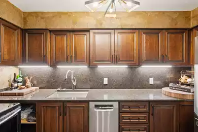 55 Ashley Avenue #18, Charleston, SC 29401 - Photo 16