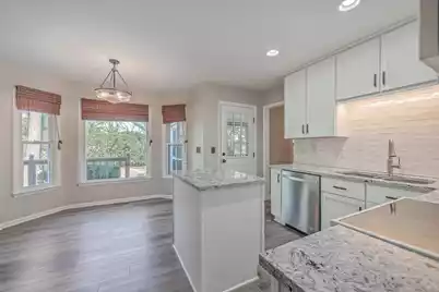 478 Mount Royall Drive, Mount Pleasant, SC 29464 - Photo 16