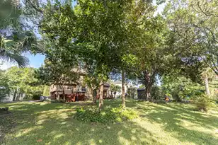 713 Lake Frances Dr, Charleston, SC 29412 - Photo 38