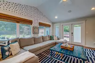 902 Mikell Dr, Charleston, SC 29412 - Photo 10