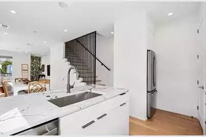 199 Fishburne Street, Charleston, SC 29403 - Photo 10