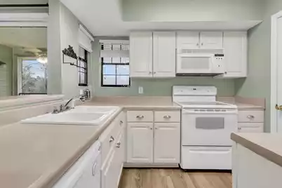 1850 Montclair Drive #D, Mount Pleasant, SC 29464 - Photo 12