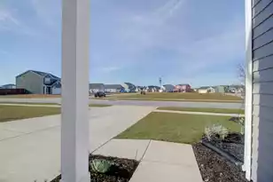 765 Sienna Wy, Summerville, SC 29486 - Photo 4