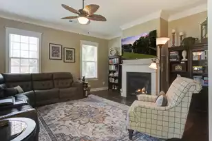 136 Heart Pine Cir, Summerville, SC 29485 - Photo 6