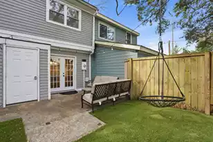 629 Baytree Ct, Mount Pleasant, SC 29464 - Photo 14