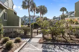 7000 Palmetto Blvd, Isle Of Palms, SC 29451 - Photo 20