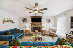 4924 Boykin Dr, North Charleston, SC 29420 - Photo 2