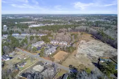 210 Pidgeon Bay Road, Summerville, SC 29483 - Photo 10