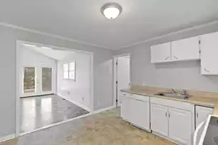 112 Dogwood Cir, Summerville, SC 29485 - Photo 8