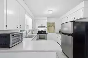 102 Wiley St, Walterboro, SC 29488 - Photo 14