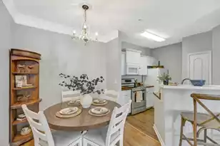 1300 Park W Blvd, Mount Pleasant, SC 29466 - Photo 6