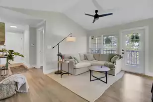 700 Daniel Ellis Dr, Charleston, SC 29412 - Photo 4