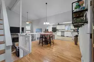 123 Lancer Dr, Summerville, SC 29485 - Photo 4