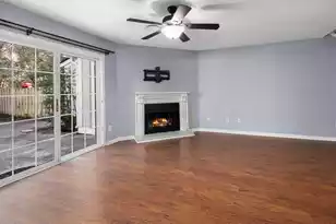 2079 Emerald Terrace, Mount Pleasant, SC 29464 - Photo 4