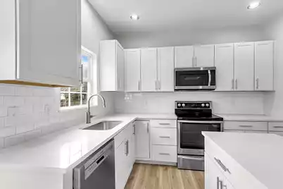 705 Beverly Drive, Summerville, SC 29485 - Photo 4