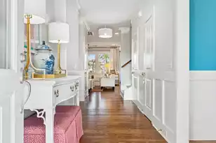 1851 Delacourt Ave, Mount Pleasant, SC 29466 - Photo 4