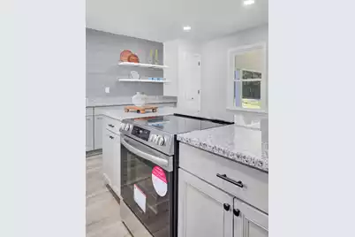 200 Roosevelt Drive, Saint Stephen, SC 29479 - Photo 18