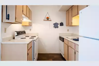 2494 Etiwan Avenue #9D, Charleston, SC 29414 - Photo 8