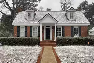 704 Carn St, Walterboro, SC 29488 - Photo 2