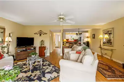 163 Heritage Circle #K-8, Mount Pleasant, SC 29464 - Photo 10