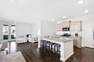 1048 Sago Palm Ct, Mount Pleasant, SC 29429 - Photo 10