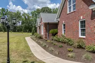 637 Cummings Chapel Rd, Ridgeville, SC 29472 - Photo 6