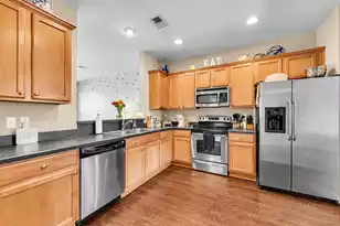 704 Hemingway Cir, Summerville, SC 29483 - Photo 8