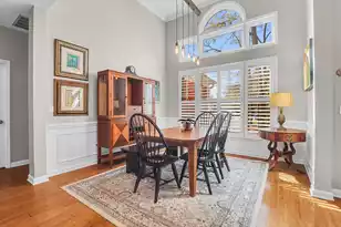 2044 Hallahan Ct, Mount Pleasant, SC 29464 - Photo 10