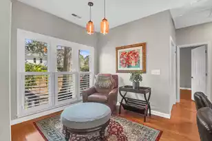 2044 Hallahan Ct, Mount Pleasant, SC 29464 - Photo 18