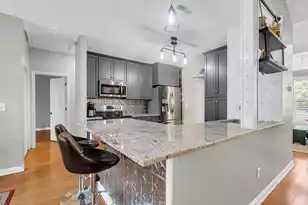 2044 Hallahan Ct, Mount Pleasant, SC 29464 - Photo 14