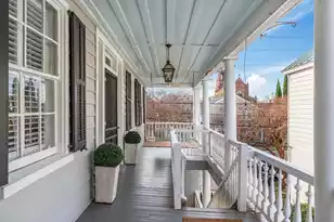 104 Queen St, Charleston, SC 29401 - Photo 2