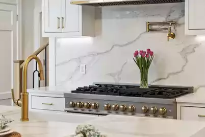 45 Eastlake Road, Mount Pleasant, SC 29464 - Photo 18