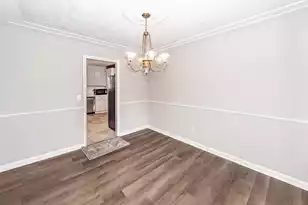 1240 Oakcrest Dr, Charleston, SC 29412 - Photo 6