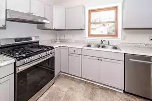 1240 Oakcrest Dr, Charleston, SC 29412 - Photo 12