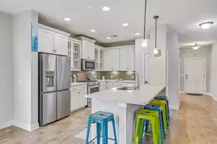 1031 Banker Ct, Mount Pleasant, SC 29429 - Photo 16