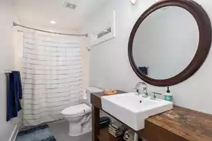 381 Sumter St, Charleston, SC 29403 - Photo 16