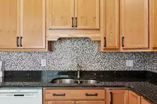 1307 Lake Mallard Blvd, Mount Pleasant, SC 29464 - Photo 14