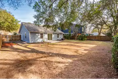 1307 Lake Mallard Boulevard, Mount Pleasant, SC 29464 - Photo 32