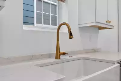 112 America Street, Charleston, SC 29403 - Photo 6