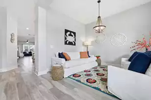 136 Callibluff Dr, Summerville, SC 29486 - Photo 2