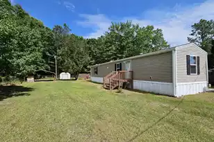 2719 Mallett Rd, Manning, SC 29102 - Photo 1