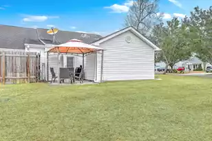 5201 Pomfret St, North Charleston, SC 29418 - Photo 28