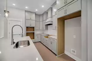 541 Spiral Ramp Ct, Charleston, SC 29492 - Photo 12