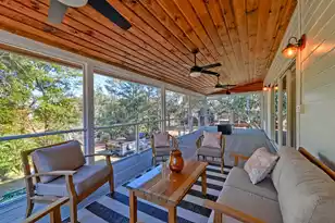 1527 Macoma Dr, Mount Pleasant, SC 29466 - Photo 2