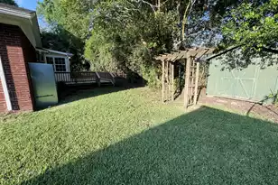 1907 Aichele Dr, North Charleston, SC 29406 - Photo 44