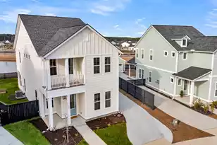 268 Witherspoon St, Summerville, SC 29486 - Photo 2