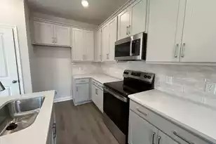 103 Berry Shls Dr, Summerville, SC 29485 - Photo 8