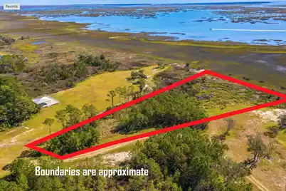 2739 Hamlin Beach Road, Mount Pleasant, SC 29466 - Photo 4