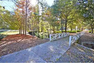 211 Richardson Avenue E, Summerville, SC 29483 - Photo 72