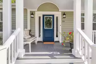 211 Richardson Ave E, Summerville, SC 29483 - Photo 4